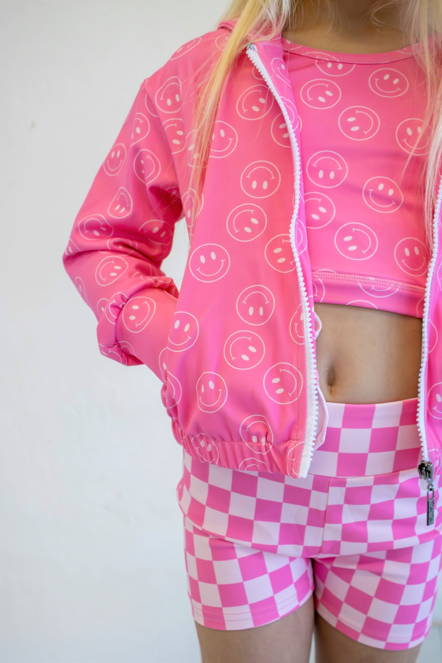 Pretty in motion- bubblegum check 2 piece set