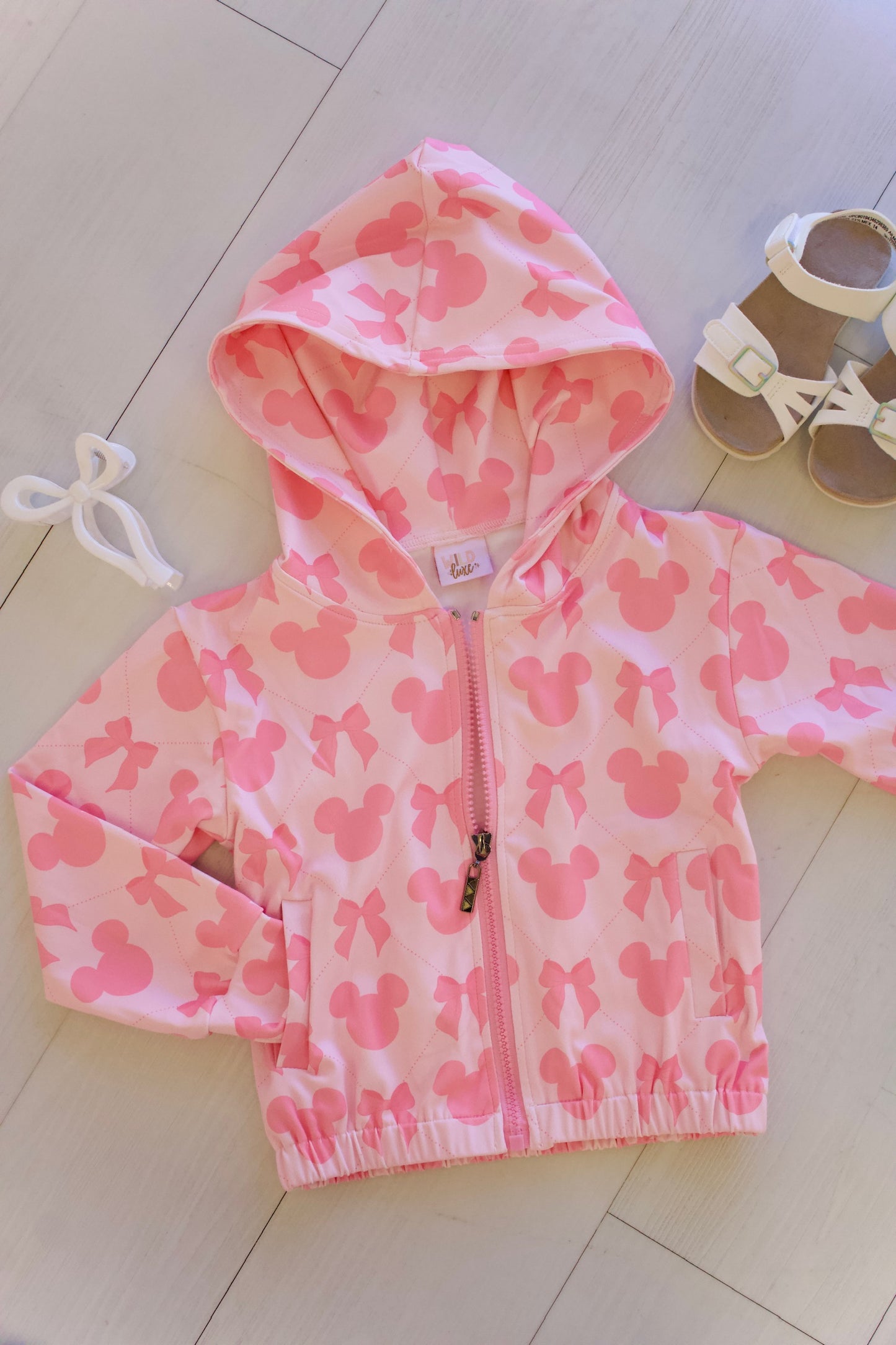 Pretty in motion- whimsy mouse (jacket only)