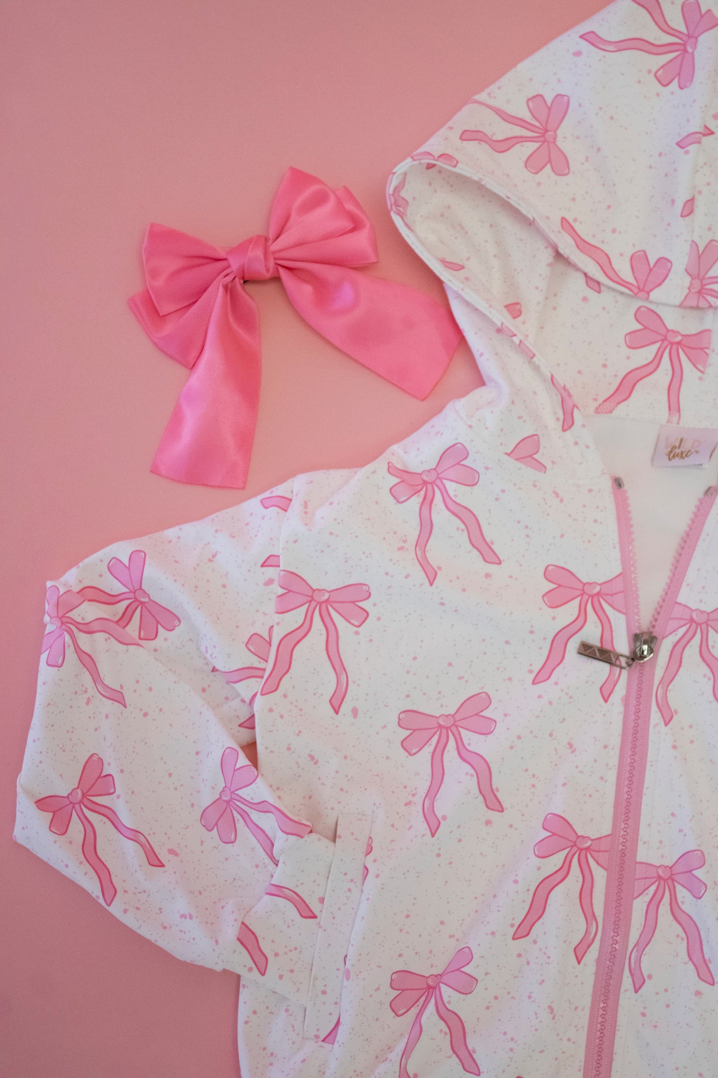 Pretty in motion- Bow Babe 2-piece set