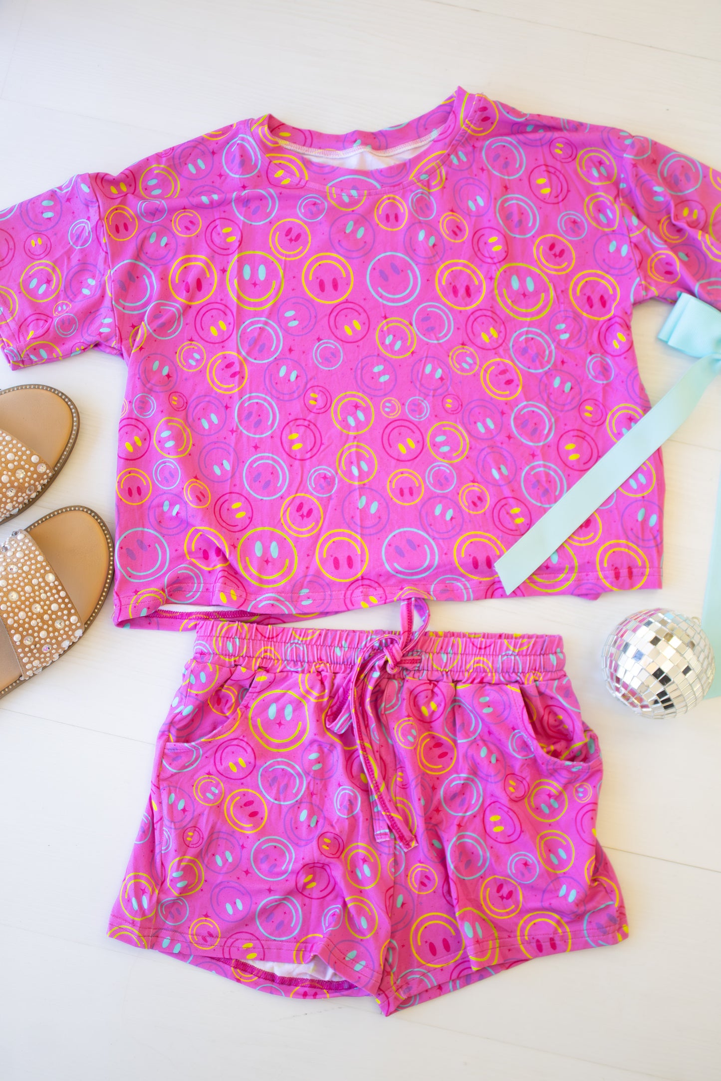 Daywear Sets-Neon Smiley